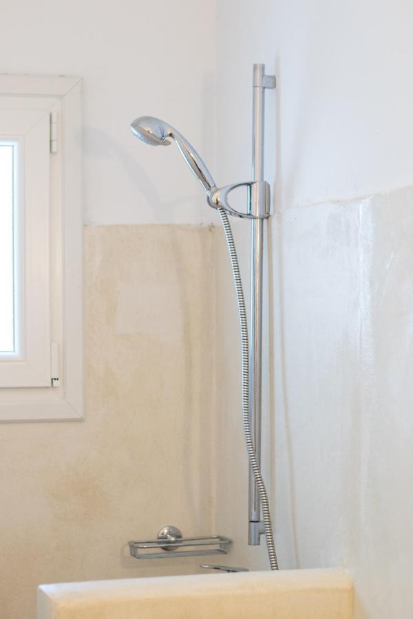 קרפאטוס Anemos Guest Apts מראה חיצוני תמונה