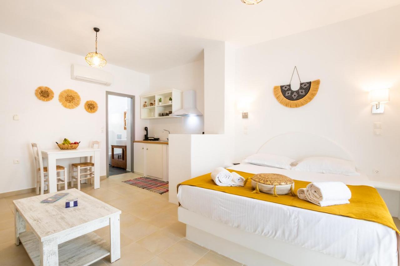 קרפאטוס Anemos Guest Apts מראה חיצוני תמונה